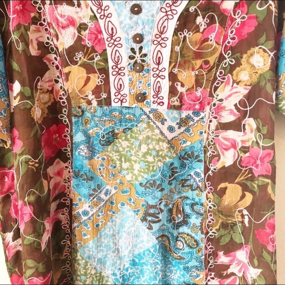 Boho Patchwork Blouse - Picture 4 of 6